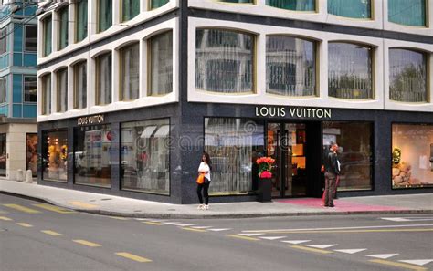 prix sac louis vuitton geneve|louis vuitton geneve opening times.